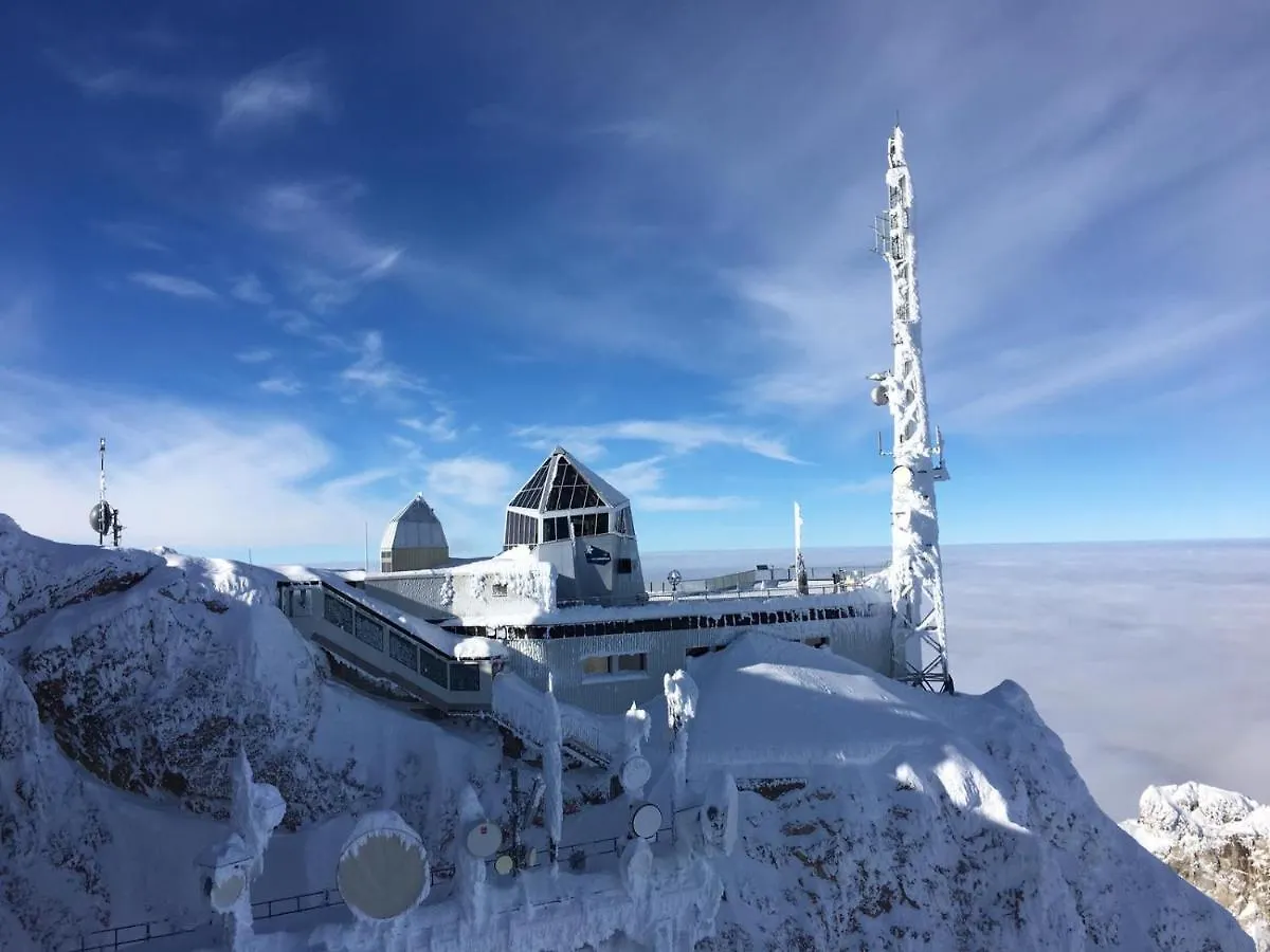 The Alpine Ridge Apartment Garmisch-Partenkirchen